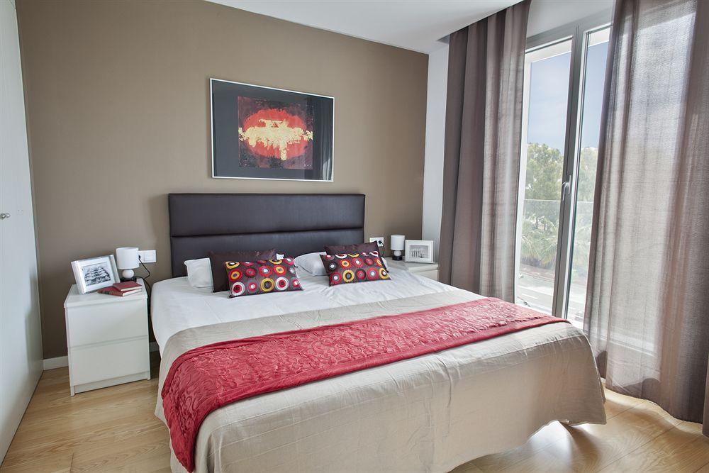 Mistral City Pool Apartments Βαρκελώνη Εξωτερικό φωτογραφία
