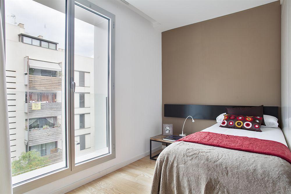Mistral City Pool Apartments Βαρκελώνη Εξωτερικό φωτογραφία